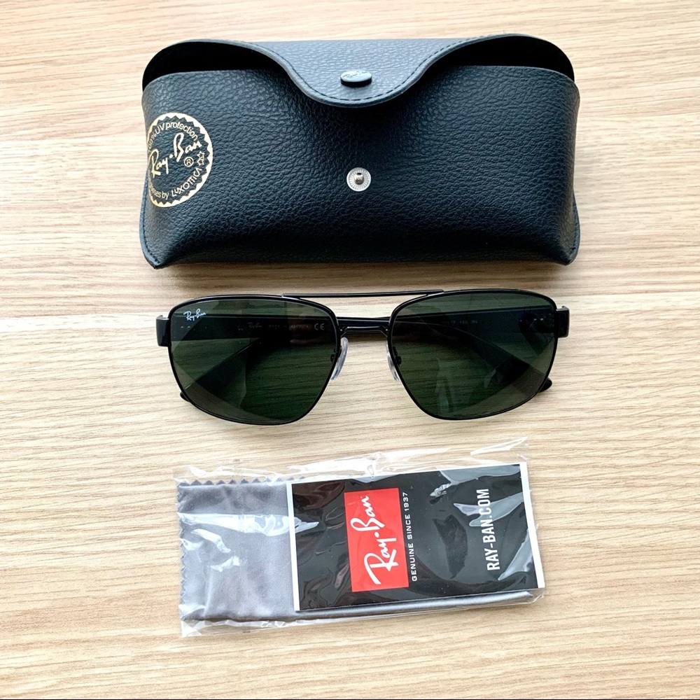 RAY-BAN | Bran New 100% UV Protection Sunglasses by Luxottica